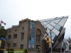 Royal Ontario Museum mit neuem Anbau