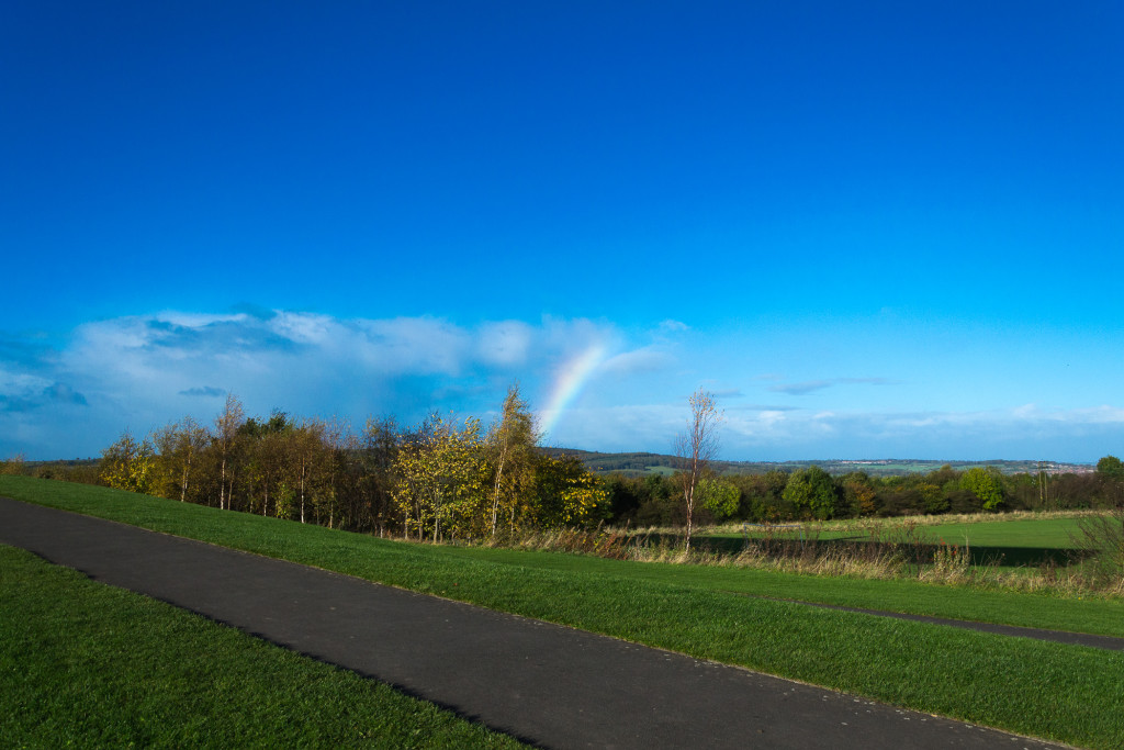 Regenbogen über Northumberland (Nord England)